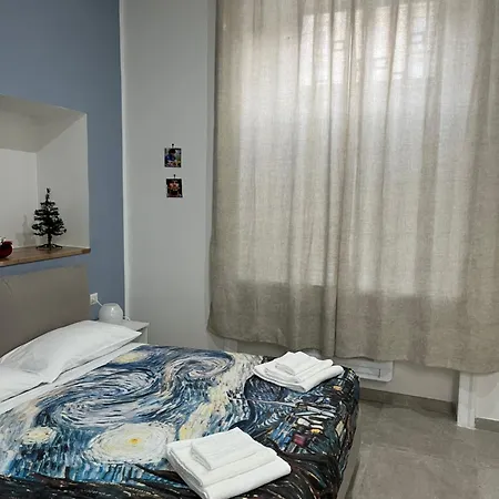Neapolis Francy Maradona Konukevi 4*